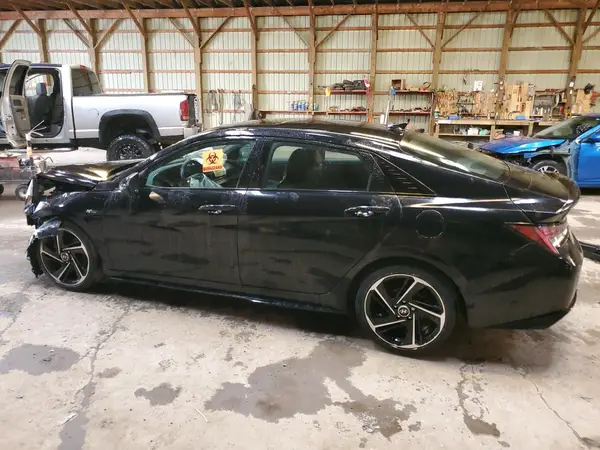 KMHLR4AF5NU359210 2022 HYUNDAI ELANTRA - Image 2
