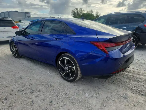 KMHLR4AF5PU418095 2023 HYUNDAI ELANTRA - Image 2