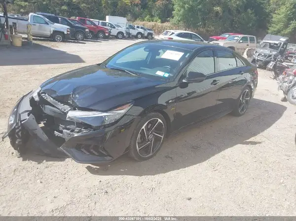 KMHLR4AF5PU572595 2023 HYUNDAI ELANTRA - Image 2