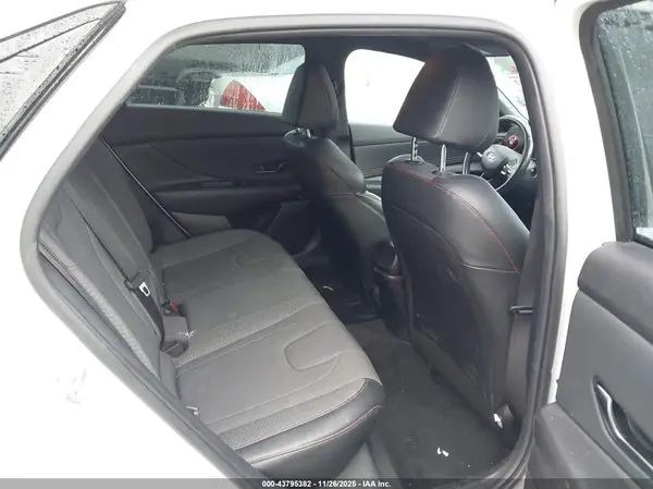 KMHLR4AF6NU239044 2022 HYUNDAI ELANTRA - Image 8