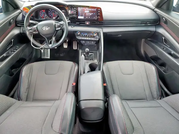 KMHLR4AF6NU252585 2022 HYUNDAI ELANTRA - Image 8