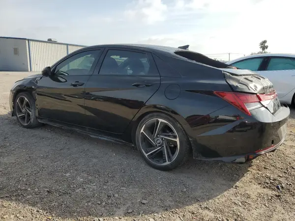 KMHLR4AF6PU380327 2023 HYUNDAI ELANTRA - Image 2