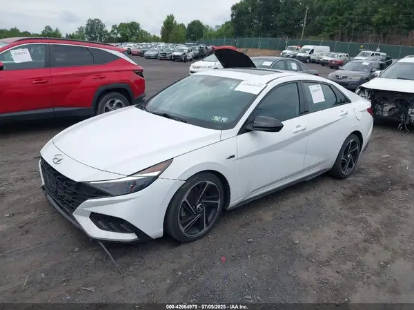 KMHLR4AF6PU478483 2023 HYUNDAI ELANTRA - Image 2