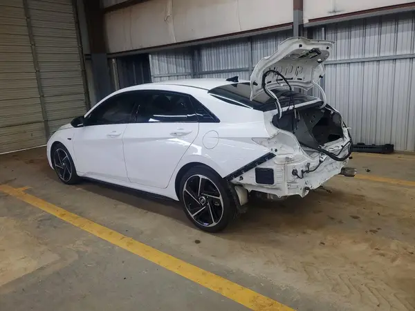 KMHLR4AF6PU543901 2023 HYUNDAI ELANTRA - Image 2