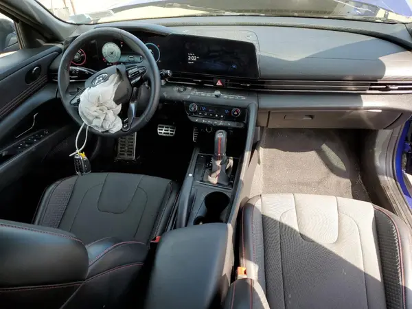 KMHLR4AF6PU562450 2023 HYUNDAI ELANTRA - Image 8