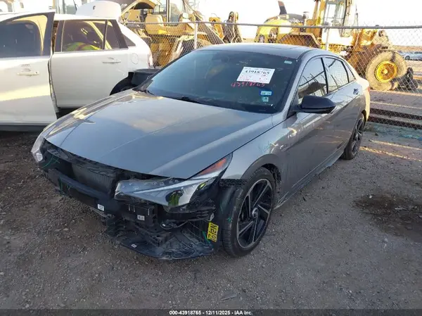 KMHLR4AF6PU569950 2023 HYUNDAI ELANTRA - Image 2