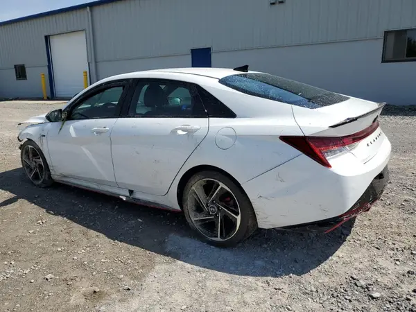 KMHLR4AF6PU571679 2023 HYUNDAI ELANTRA - Image 2