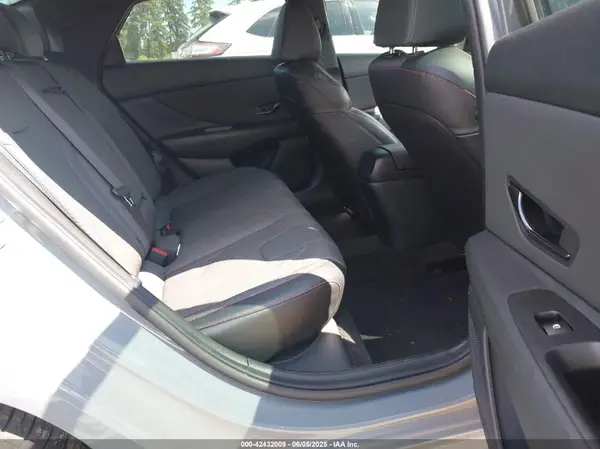 KMHLR4AF7MU193156 2021 HYUNDAI ELANTRA - Image 8