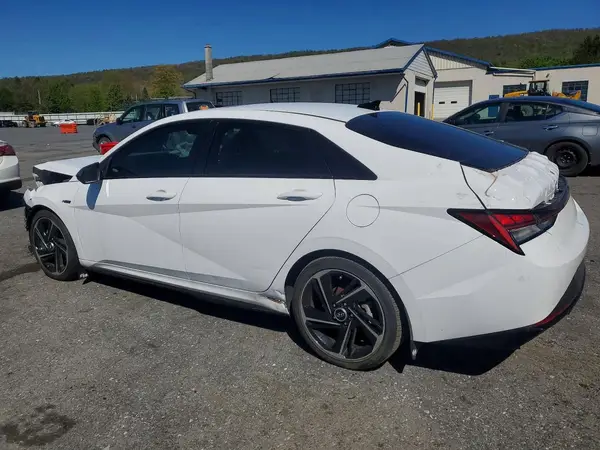 KMHLR4AF7NU240591 2022 HYUNDAI ELANTRA - Image 2