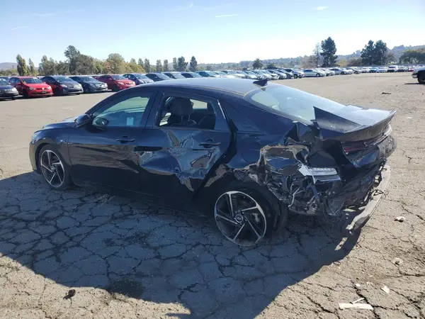 KMHLR4AF7NU344949 2022 HYUNDAI ELANTRA - Image 2