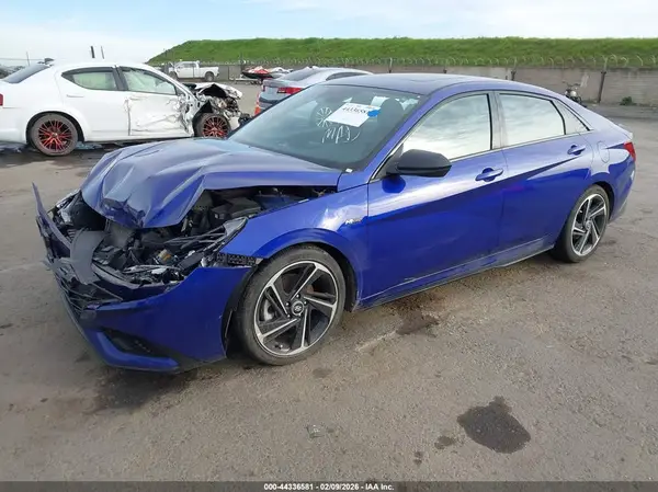 KMHLR4AF7PU462986 2023 HYUNDAI ELANTRA - Image 2