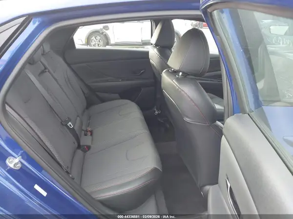 KMHLR4AF7PU462986 2023 HYUNDAI ELANTRA - Image 8