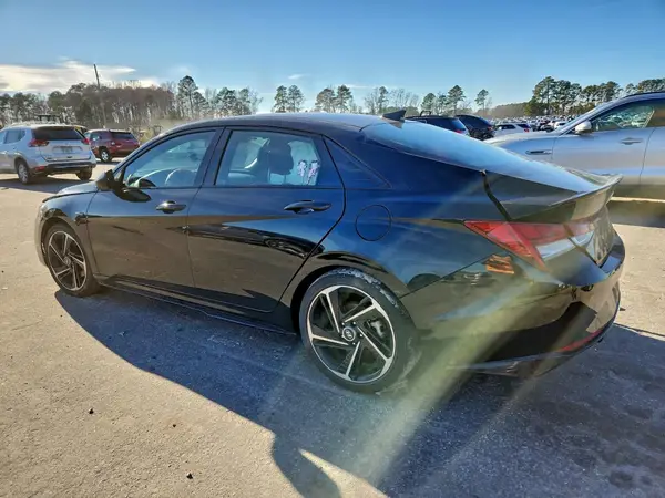 KMHLR4AF7PU473406 2023 HYUNDAI ELANTRA - Image 2