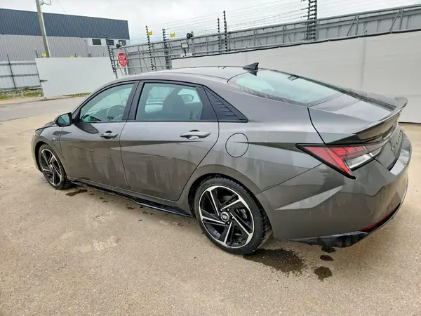 KMHLR4AF7PU535578 2023 HYUNDAI ELANTRA - Image 2
