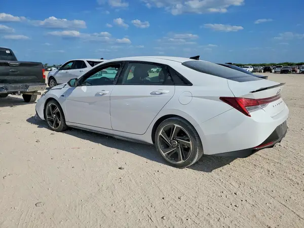 KMHLR4AF7PU630822 2023 HYUNDAI ELANTRA - Image 2