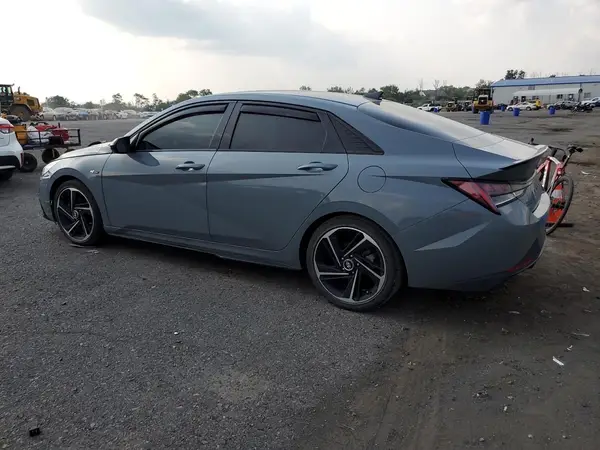 KMHLR4AF8NU242172 2022 HYUNDAI ELANTRA - Image 2