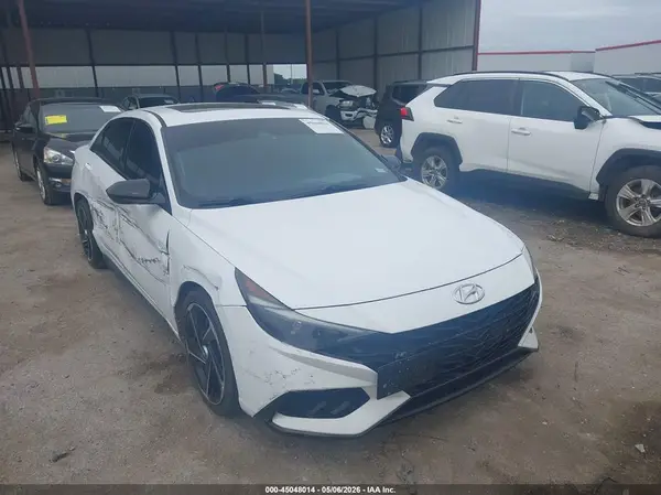 KMHLR4AF8NU325505 2022 HYUNDAI ELANTRA - Image 1