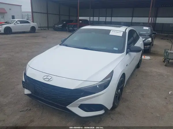 KMHLR4AF8NU325505 2022 HYUNDAI ELANTRA - Image 2