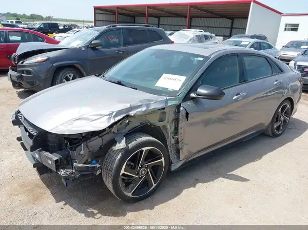 KMHLR4AF8NU331644 2022 HYUNDAI ELANTRA - Image 2