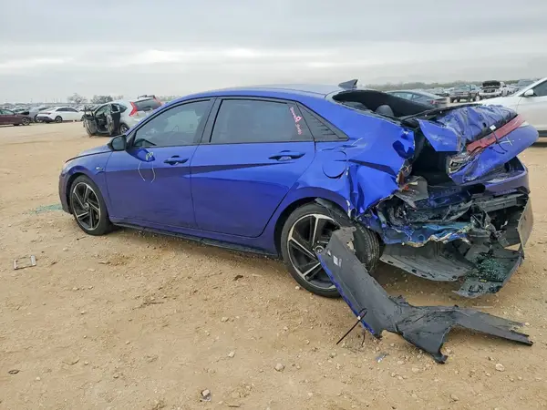 KMHLR4AF8PU437451 2023 HYUNDAI ELANTRA - Image 2