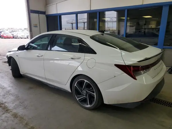 KMHLR4AF8PU542426 2023 HYUNDAI ELANTRA - Image 2
