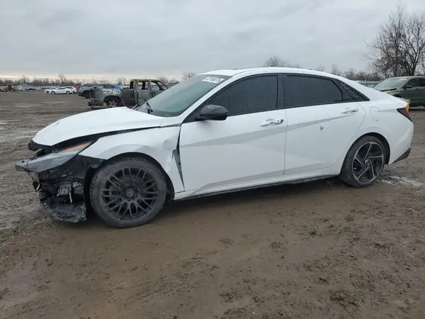 KMHLR4AF9NU214719 2022 HYUNDAI ELANTRA - Image 1