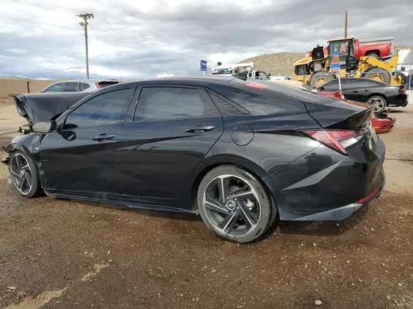 KMHLR4AF9NU312858 2022 HYUNDAI ELANTRA - Image 2