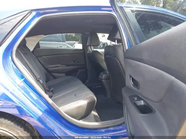 KMHLR4AF9PU589934 2023 HYUNDAI ELANTRA - Image 8