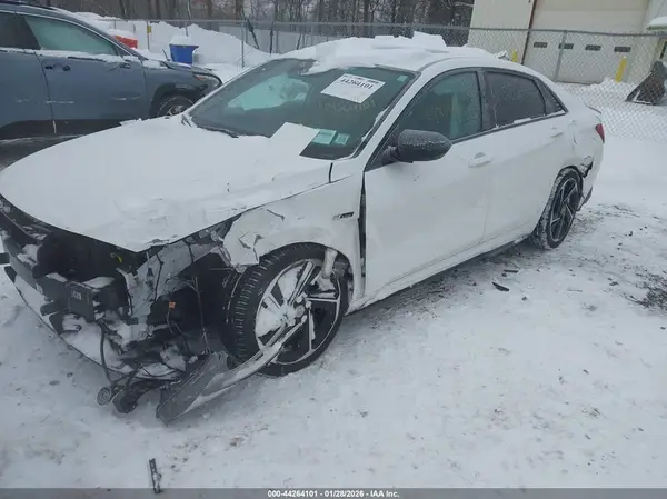 KMHLR4AF9PU621474 2023 HYUNDAI ELANTRA - Image 2