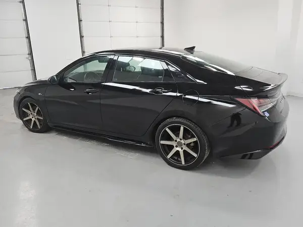KMHLR4AFXMU118533 2021 HYUNDAI ELANTRA - Image 2