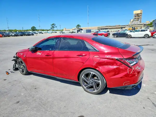 KMHLR4AFXNU289025 2022 HYUNDAI ELANTRA - Image 2