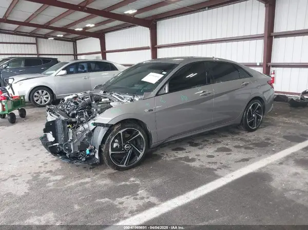 KMHLR4AFXPU441422 2023 HYUNDAI ELANTRA - Image 2