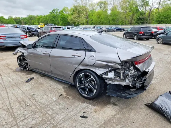 KMHLR4AFXPU629048 2023 HYUNDAI ELANTRA - Image 2