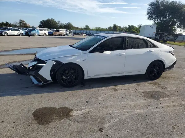 KMHLR4DF0RU728363 2024 HYUNDAI ELANTRA - Image 1