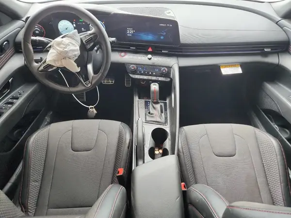 KMHLR4DF0RU735183 2024 HYUNDAI ELANTRA - Image 8