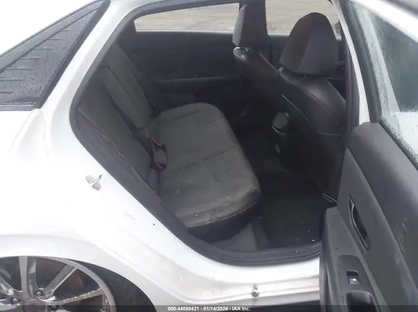 KMHLR4DF0RU745552 2024 HYUNDAI ELANTRA - Image 8