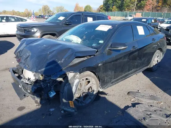 KMHLR4DF0RU766319 2024 HYUNDAI ELANTRA - Image 2