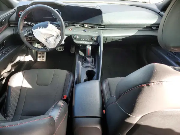 KMHLR4DF0RU813302 2024 HYUNDAI ELANTRA - Image 8