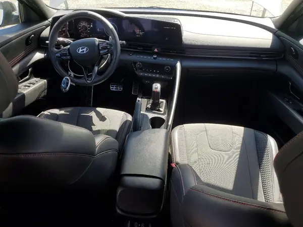 KMHLR4DF0SU996142 2025 HYUNDAI ELANTRA - Image 8