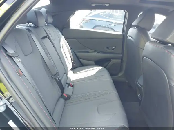 KMHLR4DF1RU744832 2024 HYUNDAI ELANTRA - Image 8