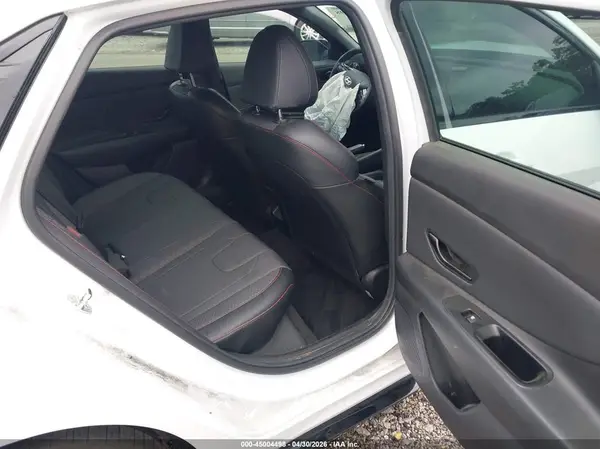 KMHLR4DF1RU775093 2024 HYUNDAI ELANTRA - Image 8