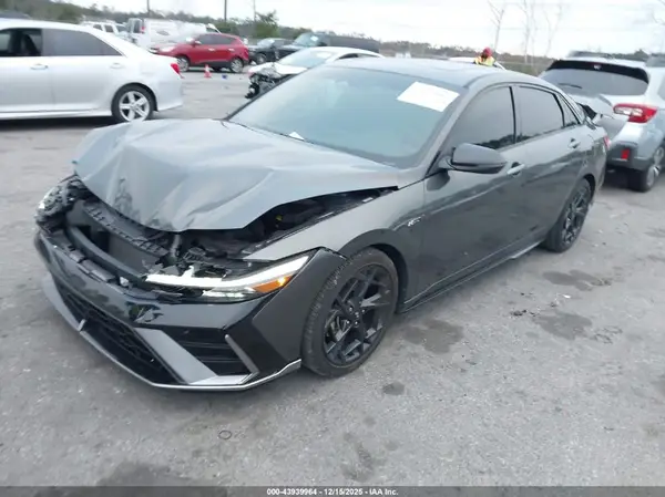 KMHLR4DF1RU811154 2024 HYUNDAI ELANTRA - Image 2