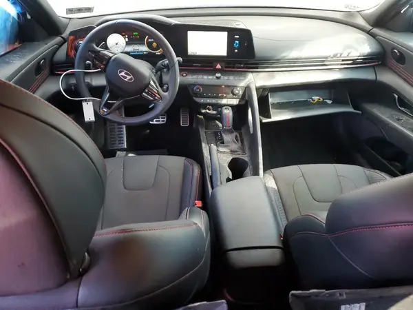KMHLR4DF1RU815110 2024 HYUNDAI ELANTRA - Image 8