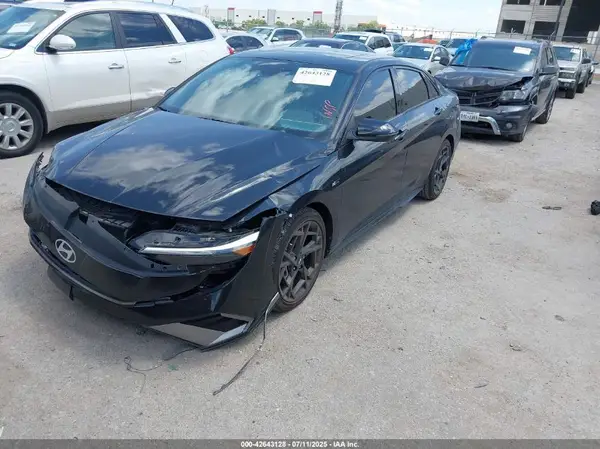 KMHLR4DF1SU870811 2025 HYUNDAI ELANTRA - Image 2