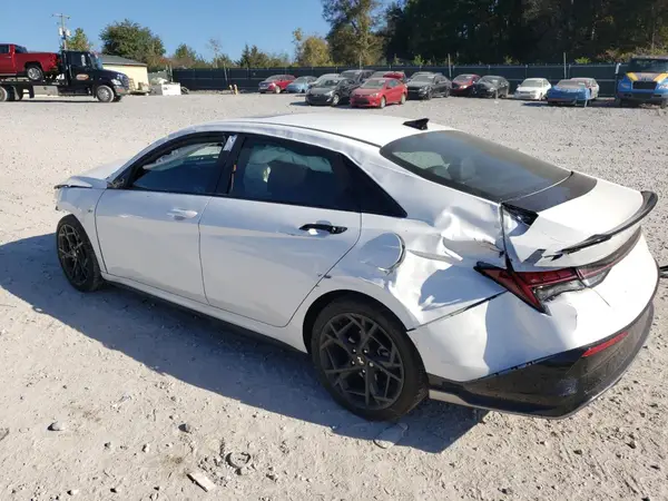 KMHLR4DF2RU713170 2024 HYUNDAI ELANTRA - Image 2