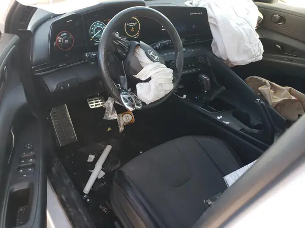 KMHLR4DF2RU713170 2024 HYUNDAI ELANTRA - Image 8
