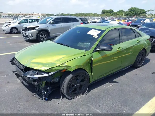 KMHLR4DF2RU726954 2024 HYUNDAI ELANTRA - Image 2