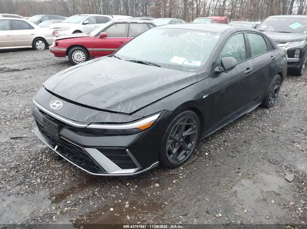 KMHLR4DF2RU744824 2024 HYUNDAI ELANTRA - Image 2