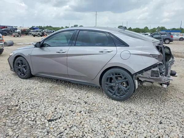 KMHLR4DF2RU800745 2024 HYUNDAI ELANTRA - Image 2