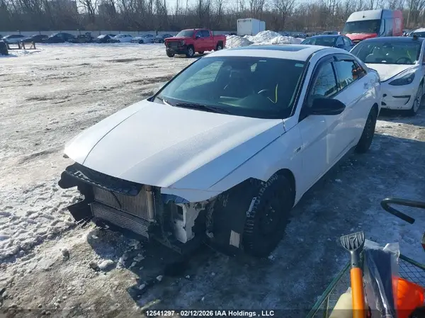 KMHLR4DF2SU902701 2025 HYUNDAI ELANTRA - Image 2